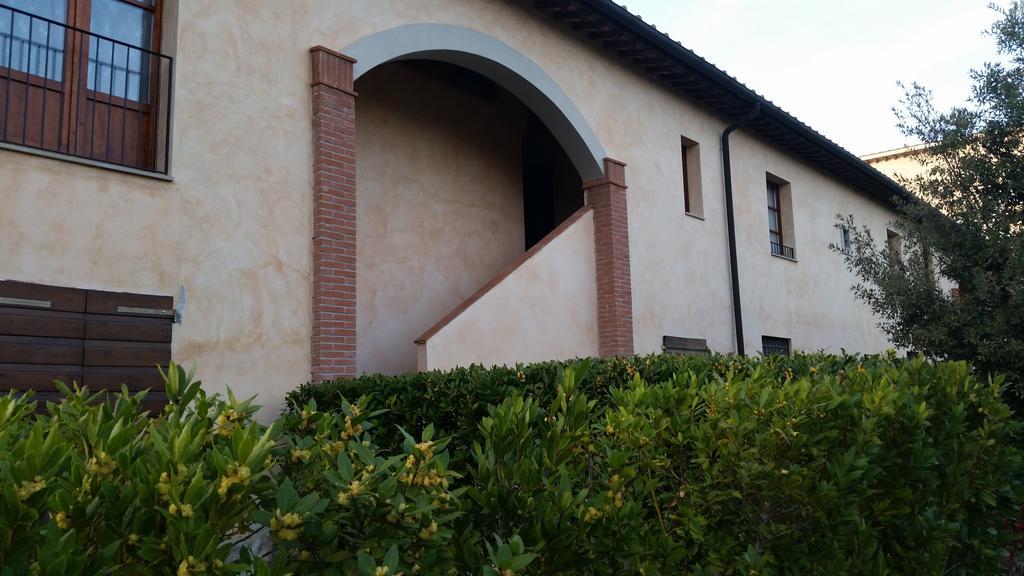Appartamento Con Piscina Il Borghetto - Vicino San Gimignano 감바시 외부 사진
