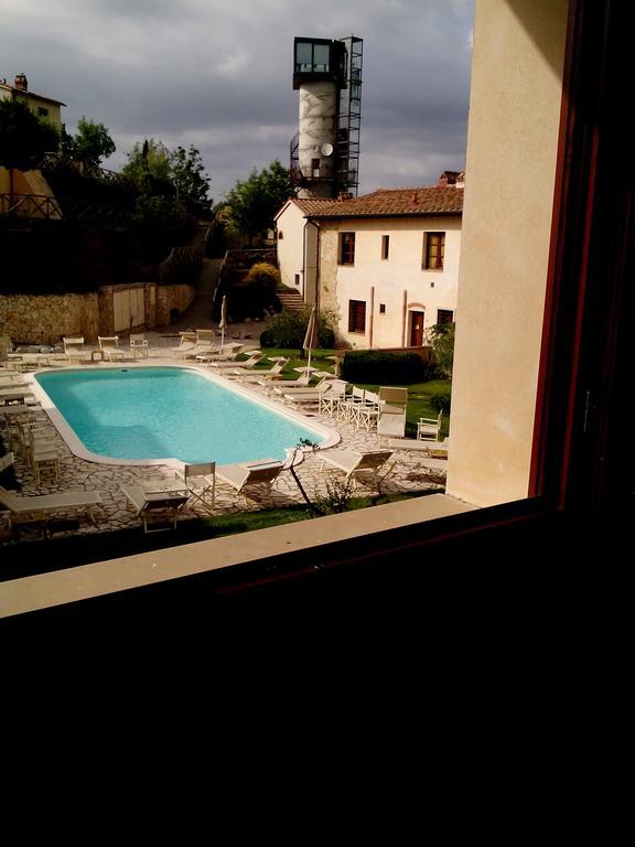 Appartamento Con Piscina Il Borghetto - Vicino San Gimignano 감바시 외부 사진